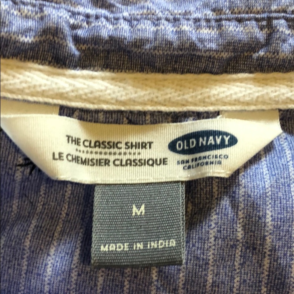 Button up - Picture 3 of 3